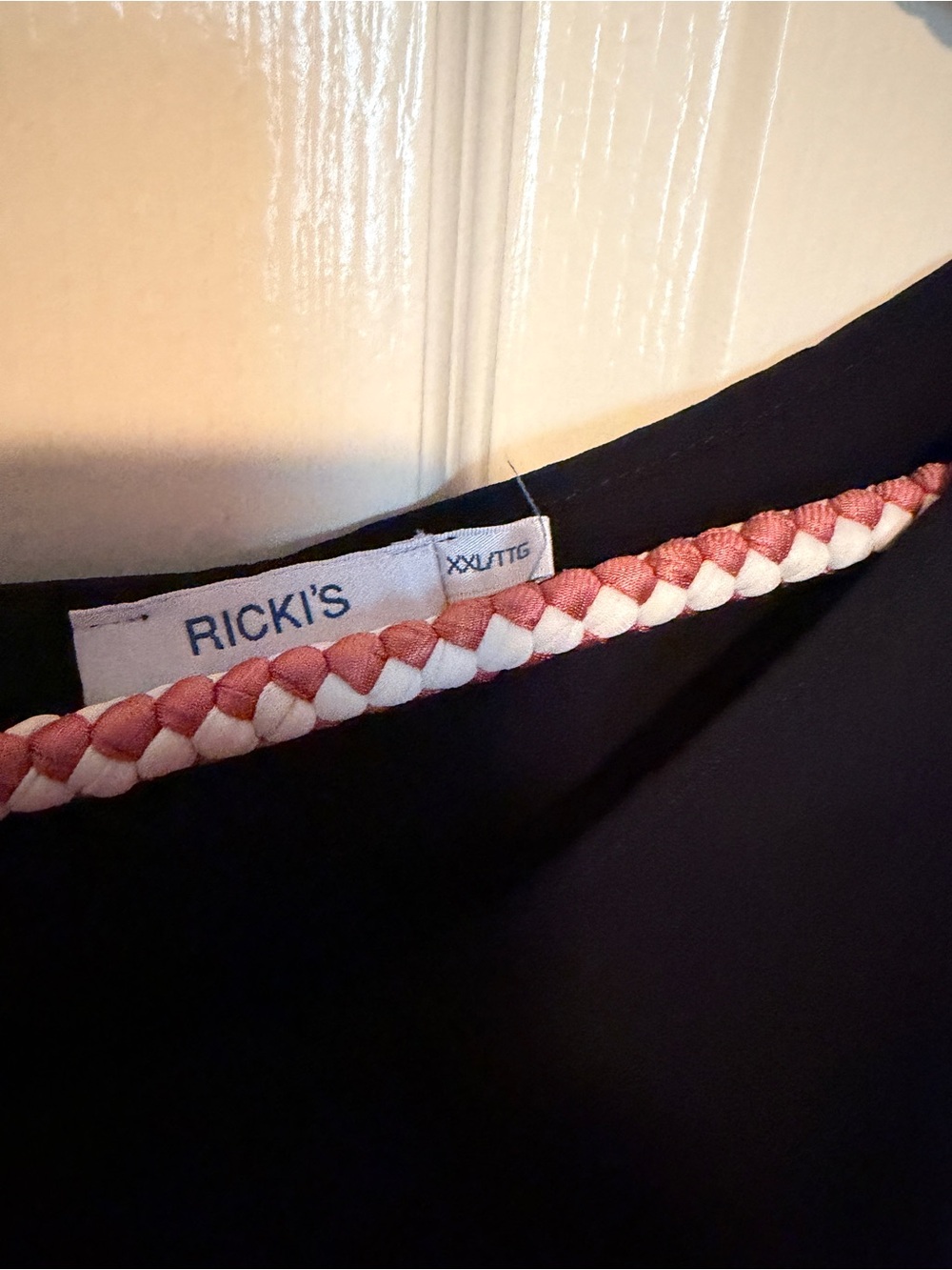 Ricki's Black Top